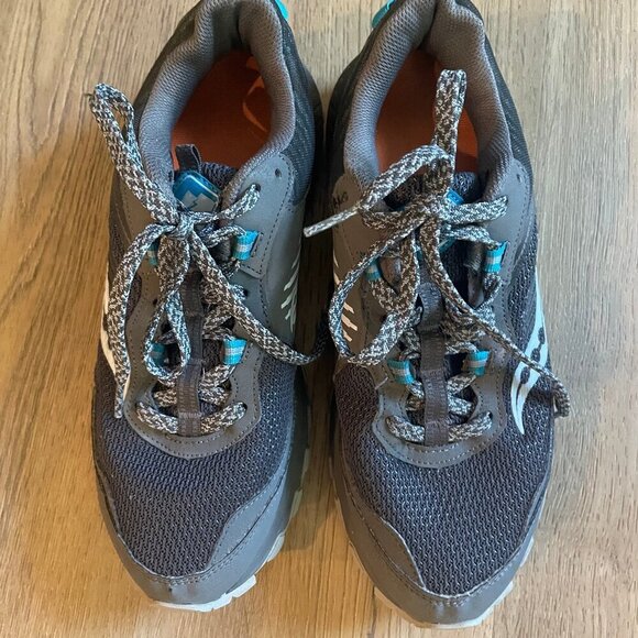Saucony 11W Excursion TR15 Athletic Trail Running Shoes Gray Low Top Sneakers! - Picture 2 of 8